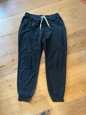 Vuori Charcoal Drawstring Joggers